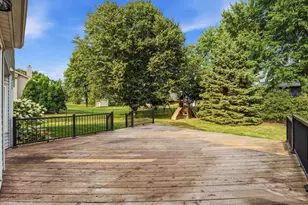 3698 Willbrook Ct, Eagan, MN 55123 - Photo 38
