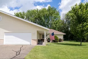 12998 Evergreen Dr, Lindstrom, MN 55045 - Photo 2