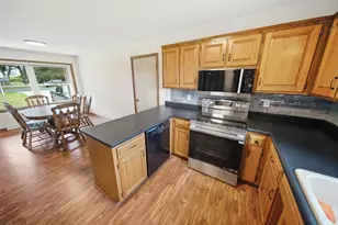 720 Campbell Ct, Pine Island, MN 55963 - Photo 14