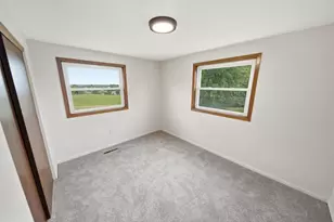 720 Campbell Ct, Pine Island, MN 55963 - Photo 22