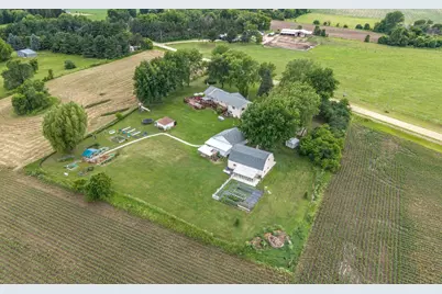24854 Lewiston Boulevard, Hampton, MN 55031 - Photo 2