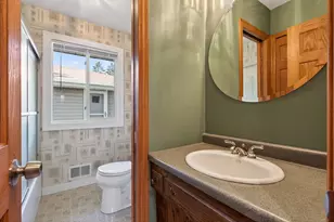 1619 McLean Ave, Saint Paul, MN 55106 - Photo 18