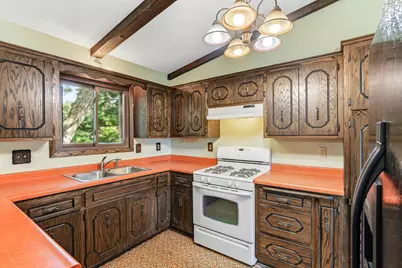 8009 Noble Avenue N, Brooklyn Park, MN 55443 - Photo 8