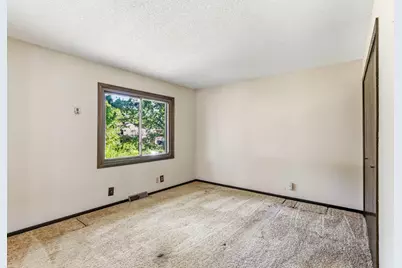 8009 Noble Avenue N, Brooklyn Park, MN 55443 - Photo 10