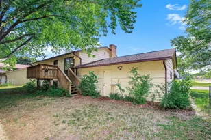 8009 Noble Ave N, Brooklyn Park, MN 55443 - Photo 28