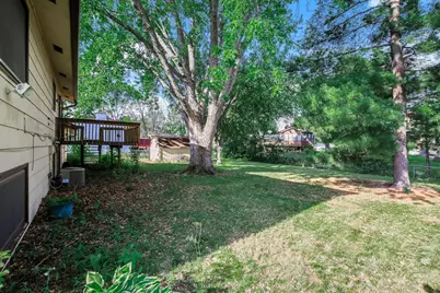8009 Noble Avenue N, Brooklyn Park, MN 55443 - Photo 20