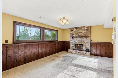 8009 Noble Avenue N, Brooklyn Park, MN 55443 - Photo 18