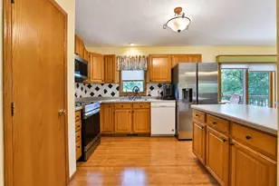 13384 Birch Dr, Baxter, MN 56425 - Photo 2
