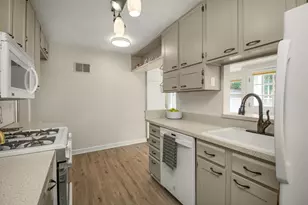 2641 Kentucky Ave S, Saint Louis Park, MN 55426 - Photo 8