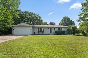 3840 Riverton Ave, Eagan, MN 55122 - Photo 4