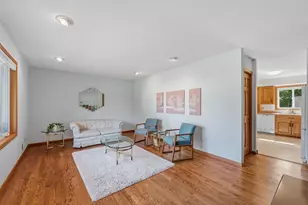 3840 Riverton Ave, Eagan, MN 55122 - Photo 6