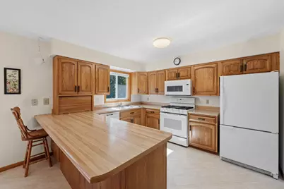 3840 Riverton Avenue, Eagan, MN 55122 - Photo 12