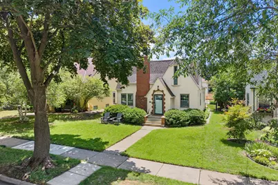 2128 Juno Avenue, Saint Paul, MN 55116 - Photo 2