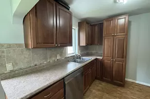 932 Willow St, Fairmont, MN 56031 - Photo 8