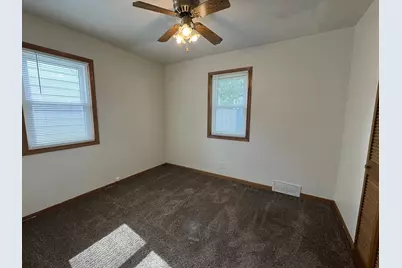 932 Willow Street, Fairmont, MN 56031 - Photo 12