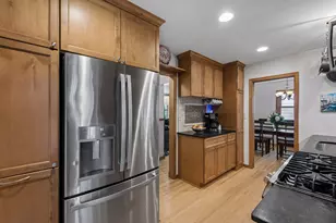 2911 W 54th St, Minneapolis, MN 55410 - Photo 4