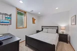 2911 W 54th St, Minneapolis, MN 55410 - Photo 22
