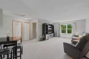 10736 Falling Water Ln, Woodbury, MN 55129 - Photo 28