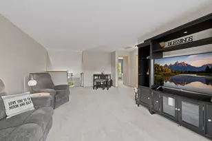 10736 Falling Water Ln, Woodbury, MN 55129 - Photo 30