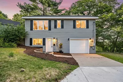 601 Annapolis Street E, Saint Paul, MN 55118 - Photo 1