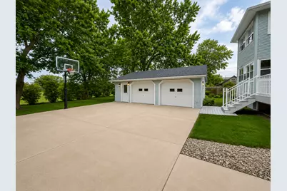 1300 S Section Avenue, Spring Valley, MN 55975 - Photo 26
