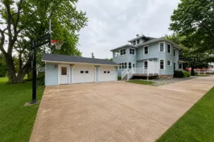 1300 S Section Ave, Spring Valley, MN 55975 - Photo 40