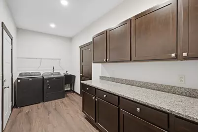 482 Westwood, River Falls, WI 54022 - Photo 18
