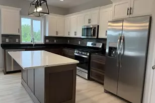 987 45th Ave NE, Saint Cloud, MN 56304 - Photo 6