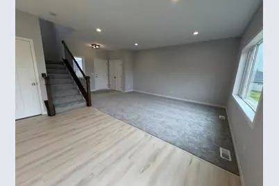987 45th Avenue NE, Saint Cloud, MN 56304 - Photo 14