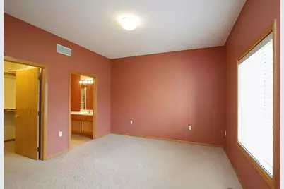 820 Greensview Court NW, Hutchinson, MN 55350 - Photo 16