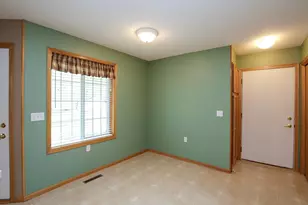 820 Greensview Ct NW, Hutchinson, MN 55350 - Photo 12