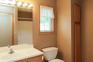 820 Greensview Ct NW, Hutchinson, MN 55350 - Photo 20