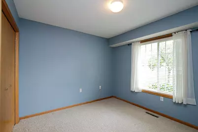 820 Greensview Court NW, Hutchinson, MN 55350 - Photo 18