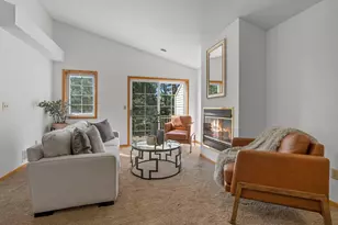 2225 Ranchview Ln N, Plymouth, MN 55447 - Photo 4