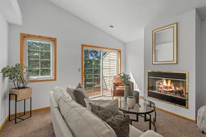 2225 Ranchview Lane N #2, Plymouth, MN 55447 - Photo 6