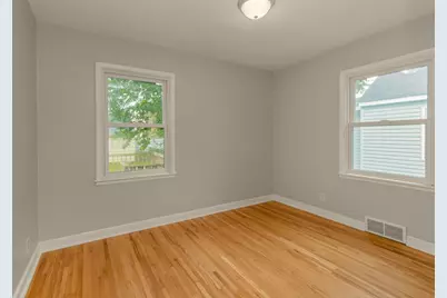 87 Wheelock Parkway W, Saint Paul, MN 55117 - Photo 10