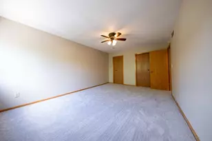 1984 Glenfield Ct, Eagan, MN 55122 - Photo 12