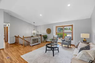 5809 126th St W, Apple Valley, MN 55124 - Photo 6