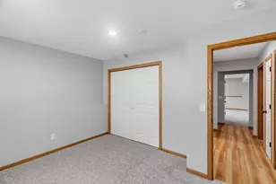 5809 126th St W, Apple Valley, MN 55124 - Photo 16