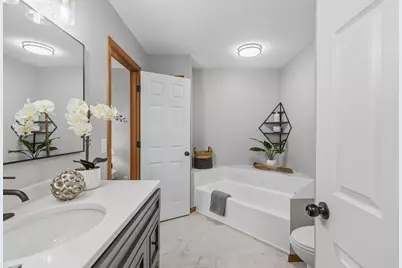 5809 126th Street W, Apple Valley, MN 55124 - Photo 10