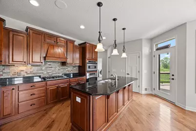18214 62nd Place N, Maple Grove, MN 55311 - Photo 8