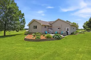 7723 Viking Blvd NW, Anoka, MN 55303 - Photo 40
