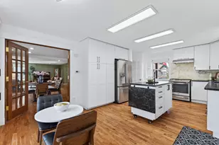 2114 Queen Ave N, Minneapolis, MN 55411 - Photo 4