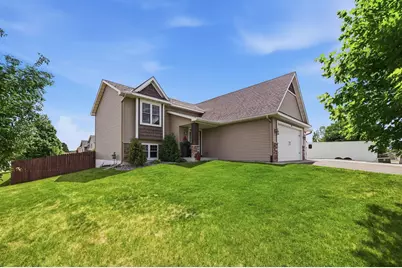 1632 Jefferson Street S, Cambridge, MN 55008 - Photo 4