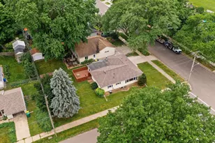 1114 13th Ave NW, Rochester, MN 55901 - Photo 4