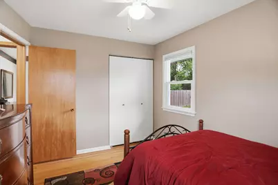 6738 Knoll Street N, Golden Valley, MN 55427 - Photo 18