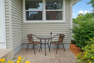 6738 Knoll Street N, Golden Valley, MN 55427 - Photo 4
