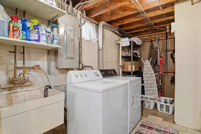 6738 Knoll Street N, Golden Valley, MN 55427 - Photo 24