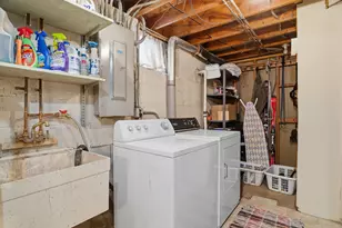 6738 Knoll Street N, Golden Valley, MN 55427 - Photo 24