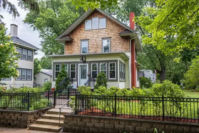 1004 Sheridan Avenue N, Minneapolis, MN 55411 - Photo 1
